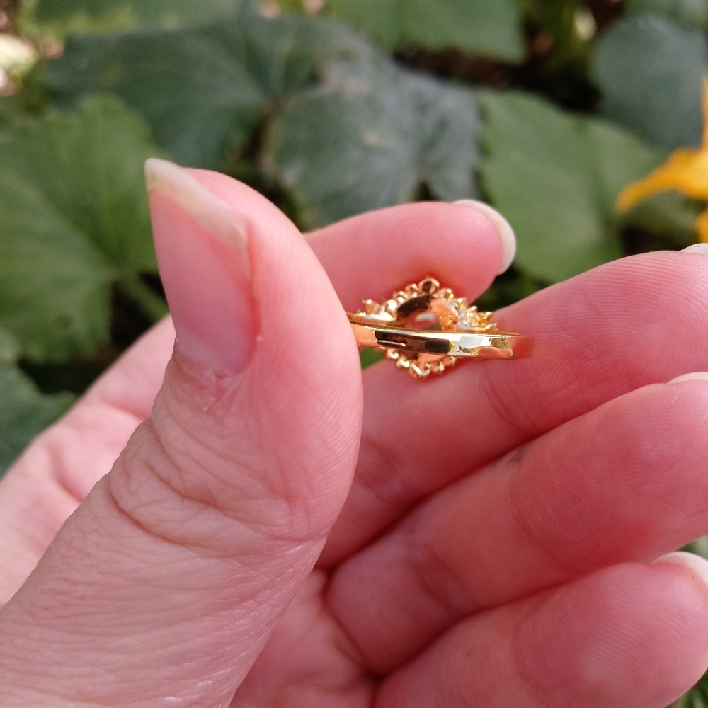 Ring - Picture 4 of 5